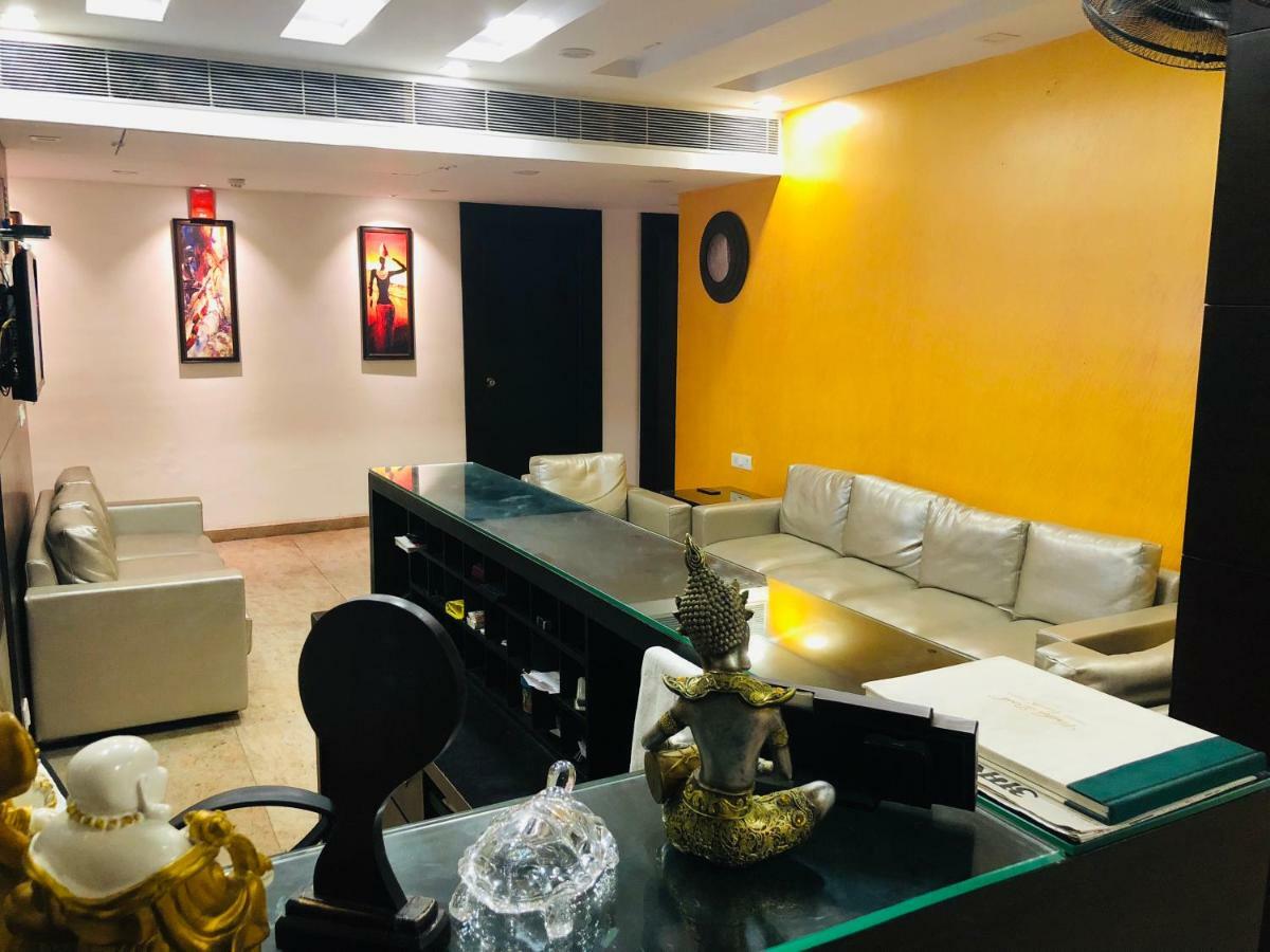 Hotel Royal Palace Hapur Ngoại thất bức ảnh